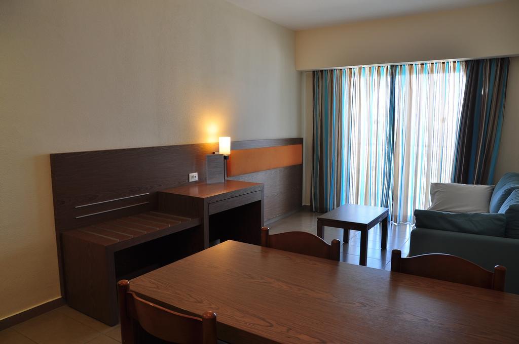Sea Melody Beach Hotel Apartments Ialysos  Bilik gambar