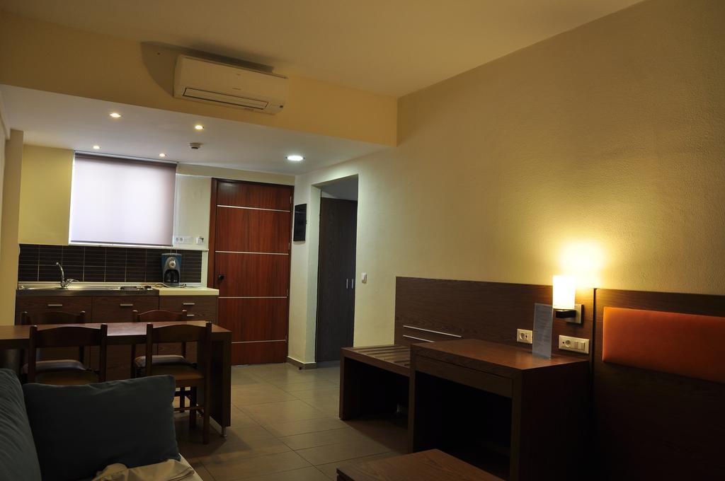 Sea Melody Beach Hotel Apartments Ialysos  Bilik gambar